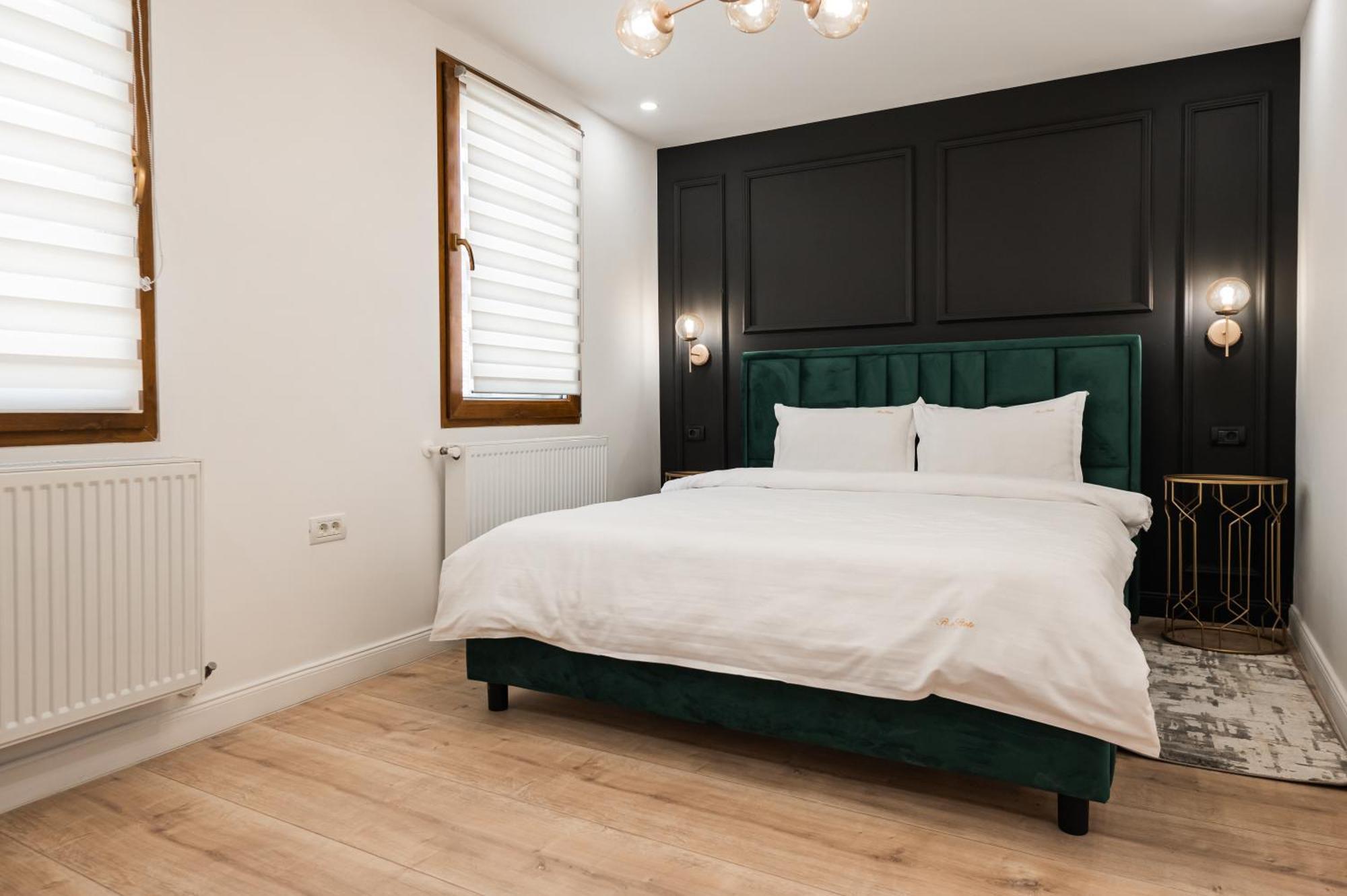 Rope Street Estate Picturesque Apartment Brasov Ngoại thất bức ảnh